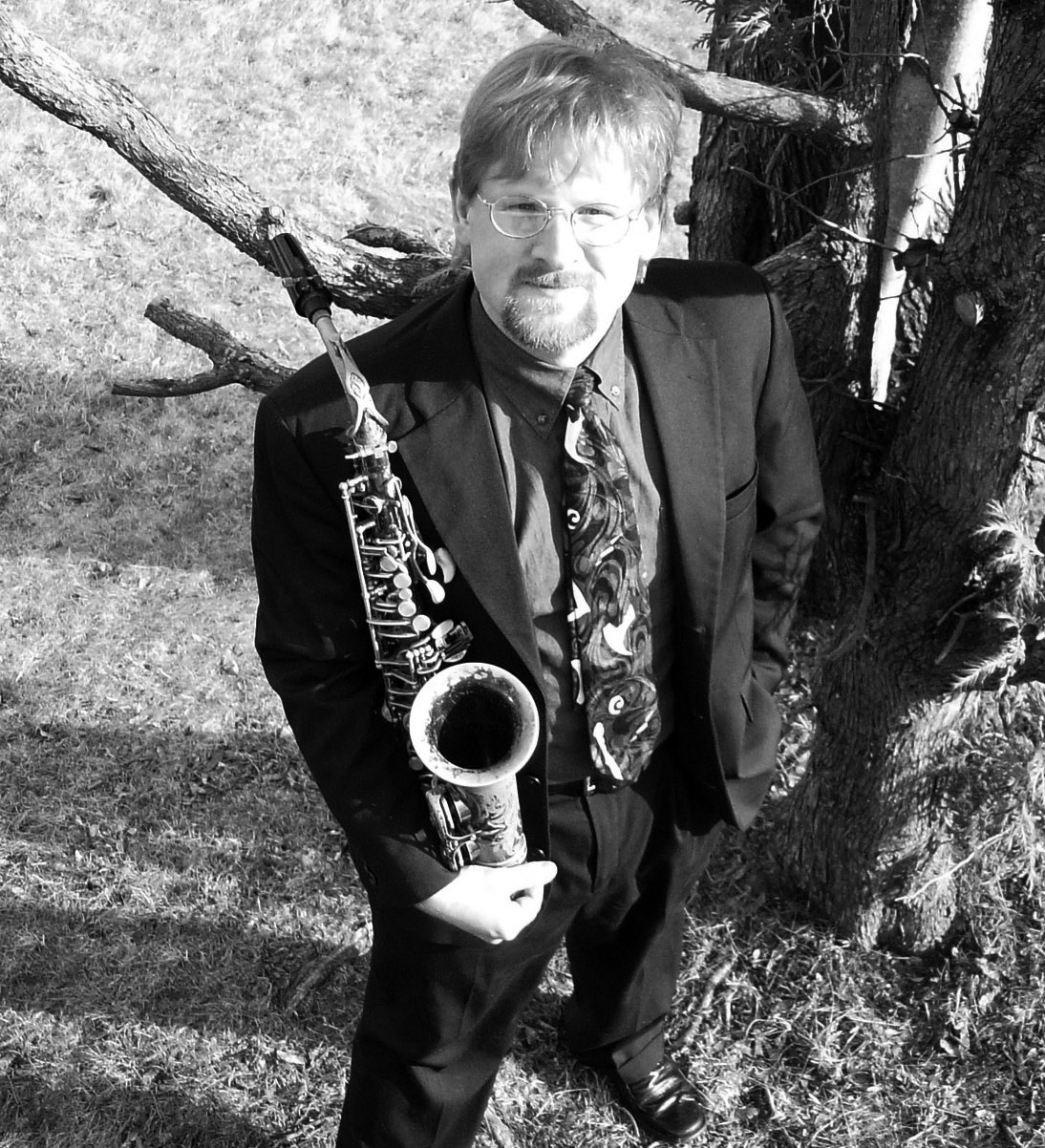 ShaneEllisEllisBandsBW